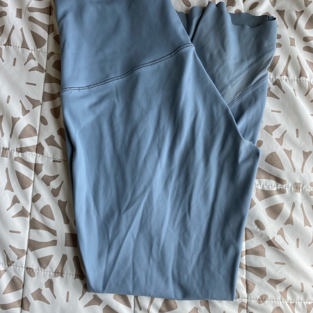 lululemon athletica scallop hem align leggings